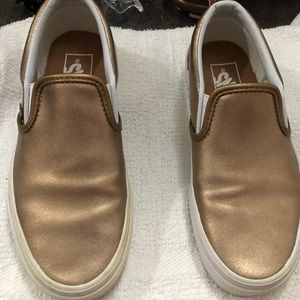 Vans shoes womens size 5.5,  mens size 4.0, european size 35.  Like new